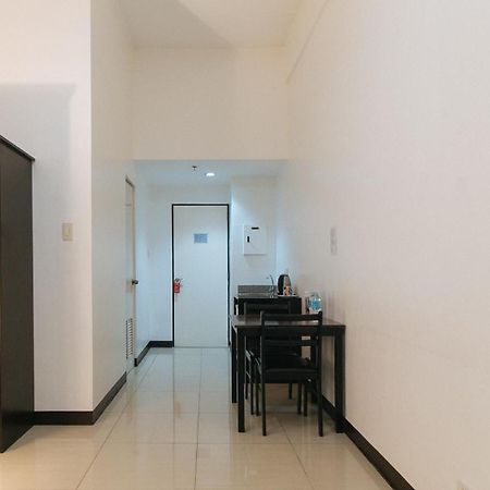 เรดดอร์ซ พลัส แอท บานาเว เกซอนซิตี้ Hotel ภายนอก รูปภาพ